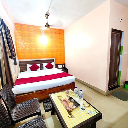 Goroomgo Krishna Residency Puri Near Sea Beach - Spacious Room With Excellent Service Awarded - Best Seller Eksteriør bilde